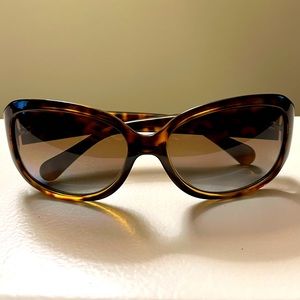 Authentic Dolce&Gabbana tortoise shell sunglasses. DD8065 - polarized lens